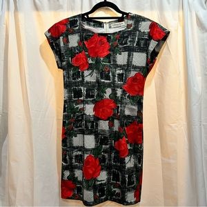 Genetpelsone Black and White with Red Roses Dress